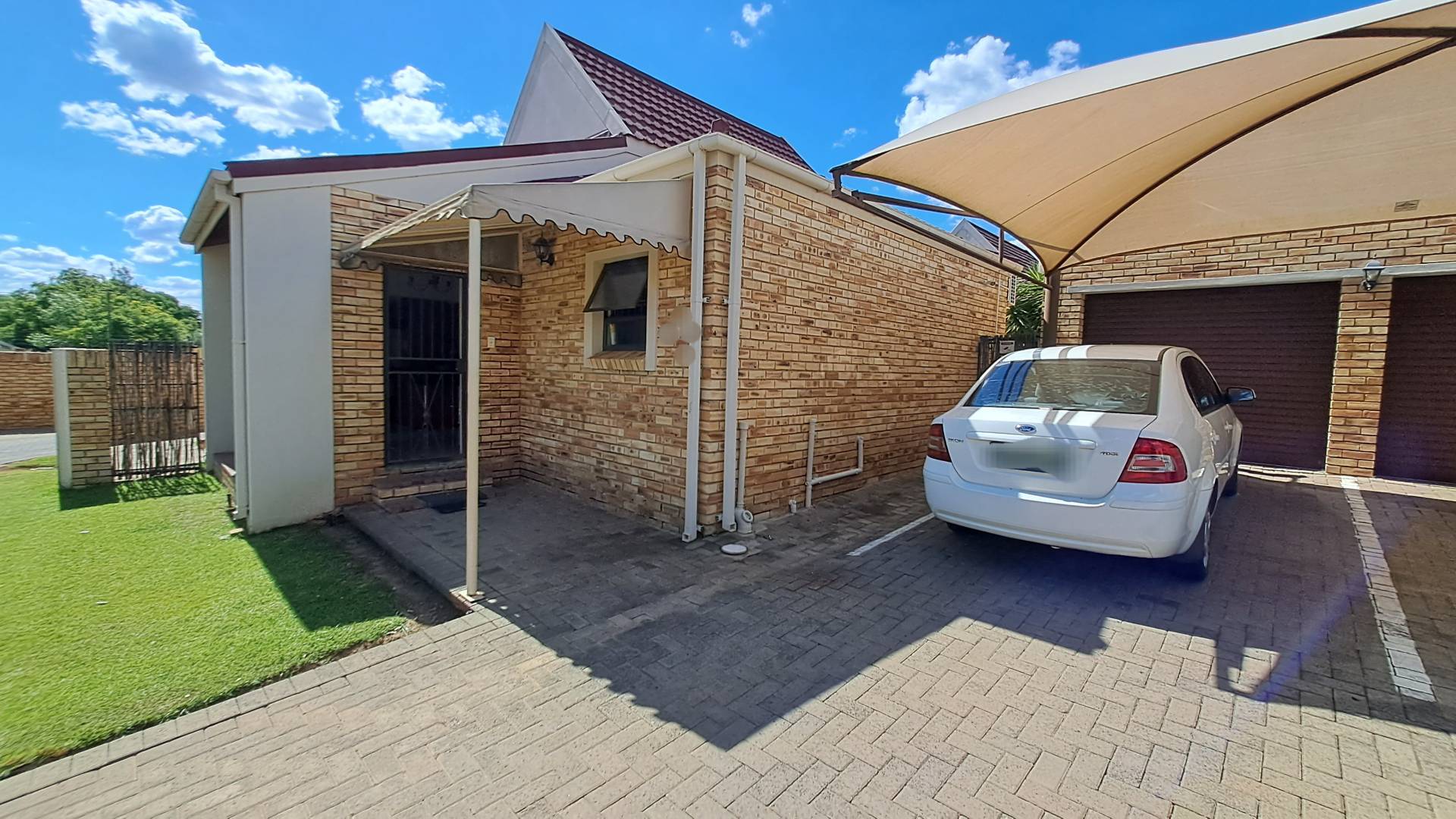 3 Bedroom Property for Sale in Langenhovenpark Free State